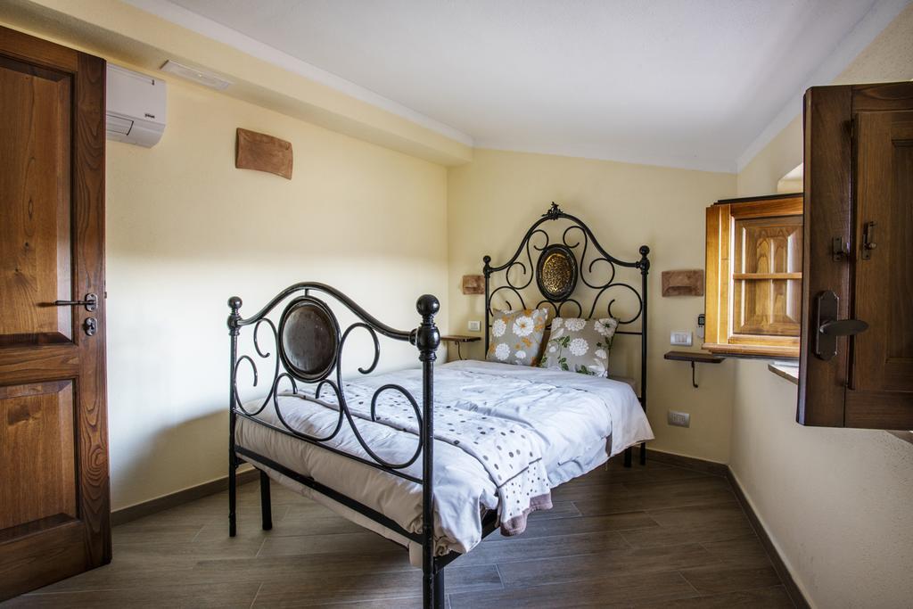 Bed and Breakfast Antico Borgo Seggiano Pokoj fotografie